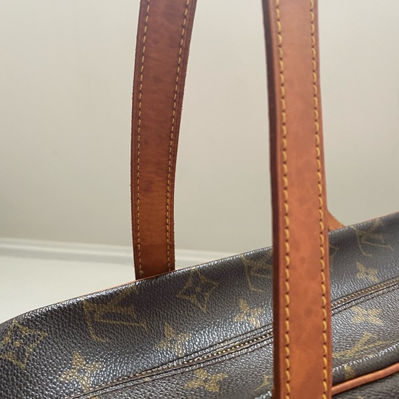SOLD Louis Vuitton Cite GM - Picture 13 of 14